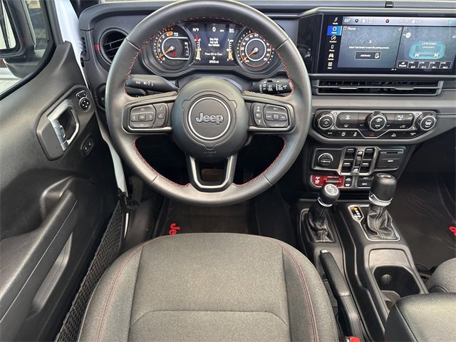 Used 2024 Jeep Wrangler Unlimited Rubicon image 12
