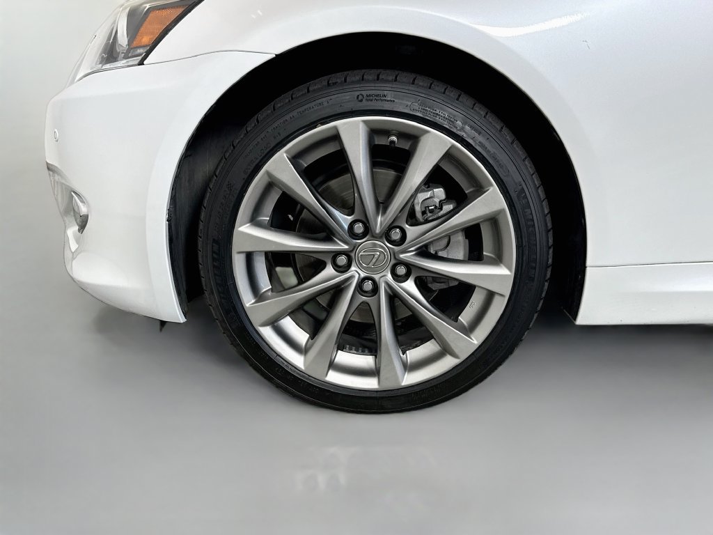 Used 2014 Lexus IS 250C w/ Luxury Package RWD image 28