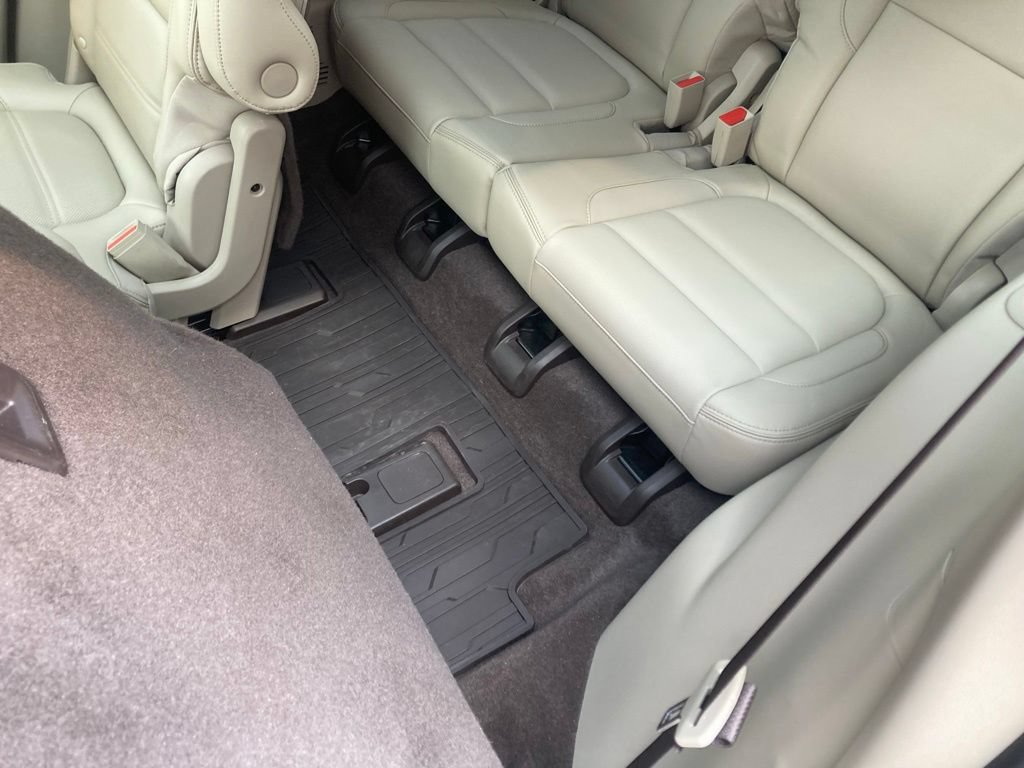 Used 2019 GMC Acadia Denali AWD/4WD image 18