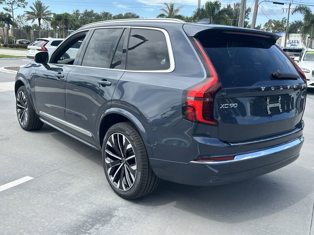 New 2026 Volvo XC90 B6 Plus w/ Protection Package Premier image 8