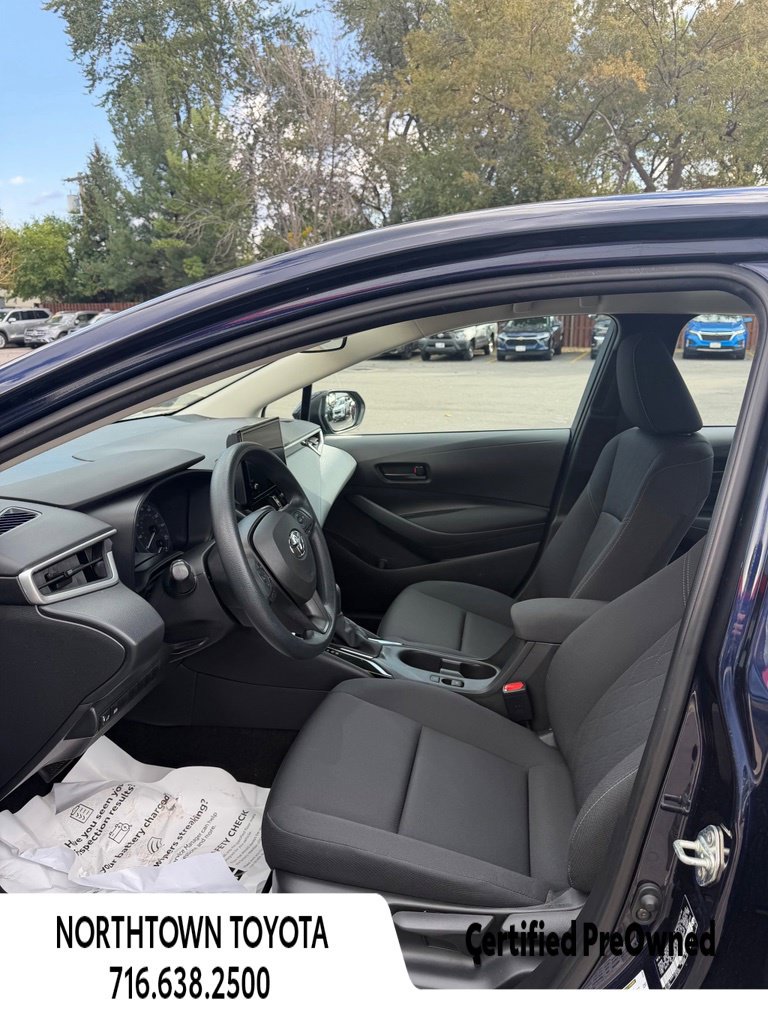Used 2023 Toyota Corolla LE FWD image 16