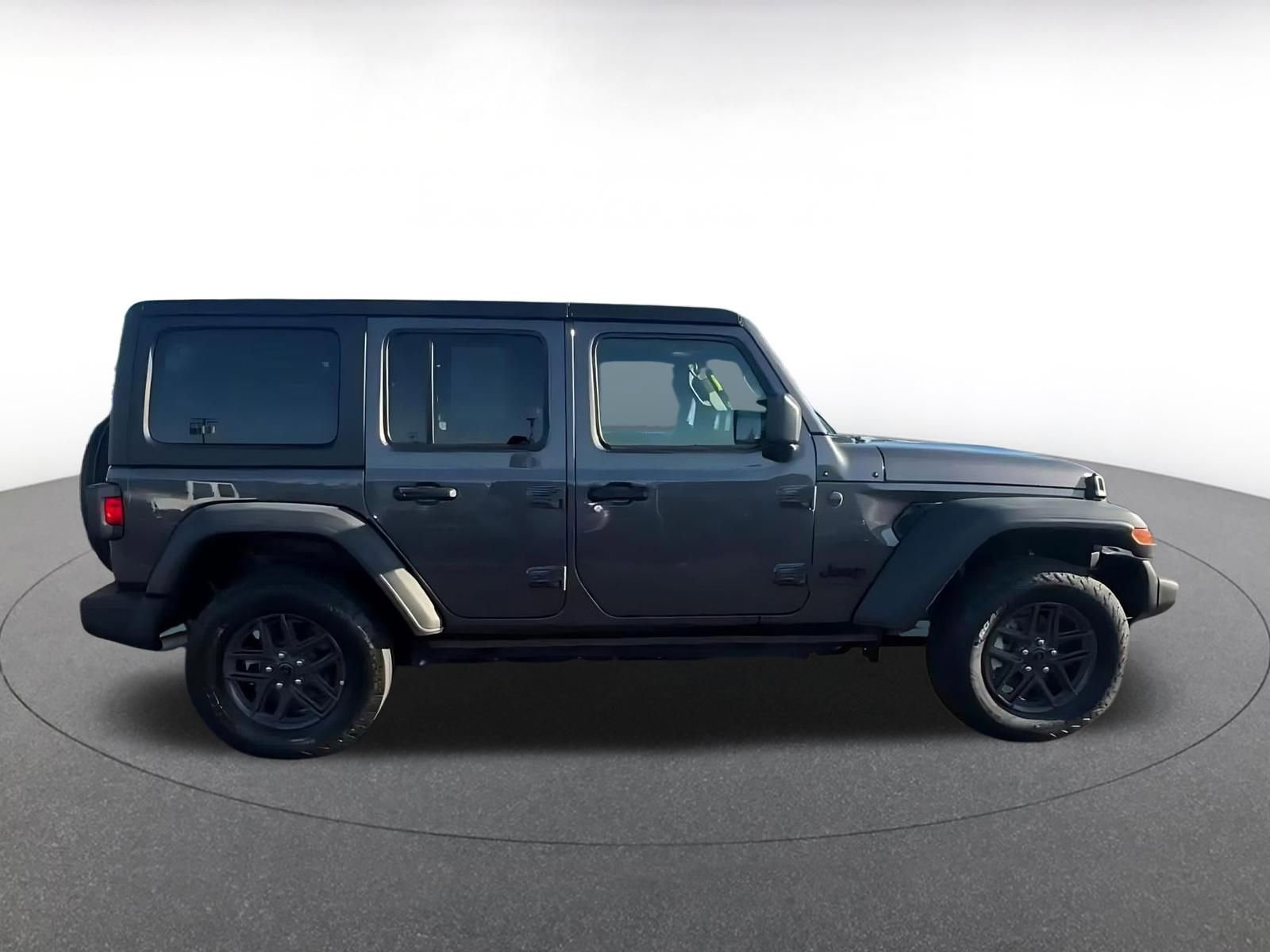 Used 2025 Jeep Wrangler Sport S AWD/4WD image 12