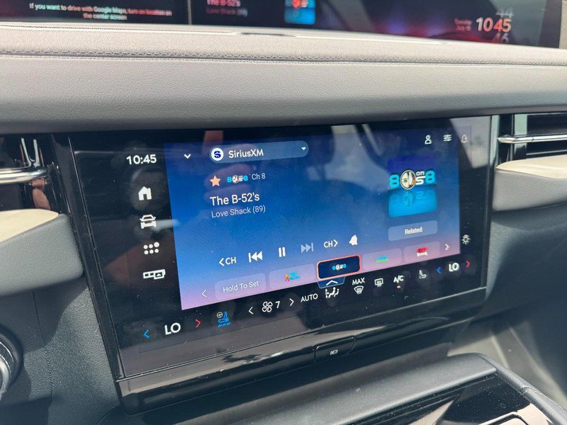 Used 2025 Lincoln Navigator L Reserve w/ Jet Appearance Package image 16