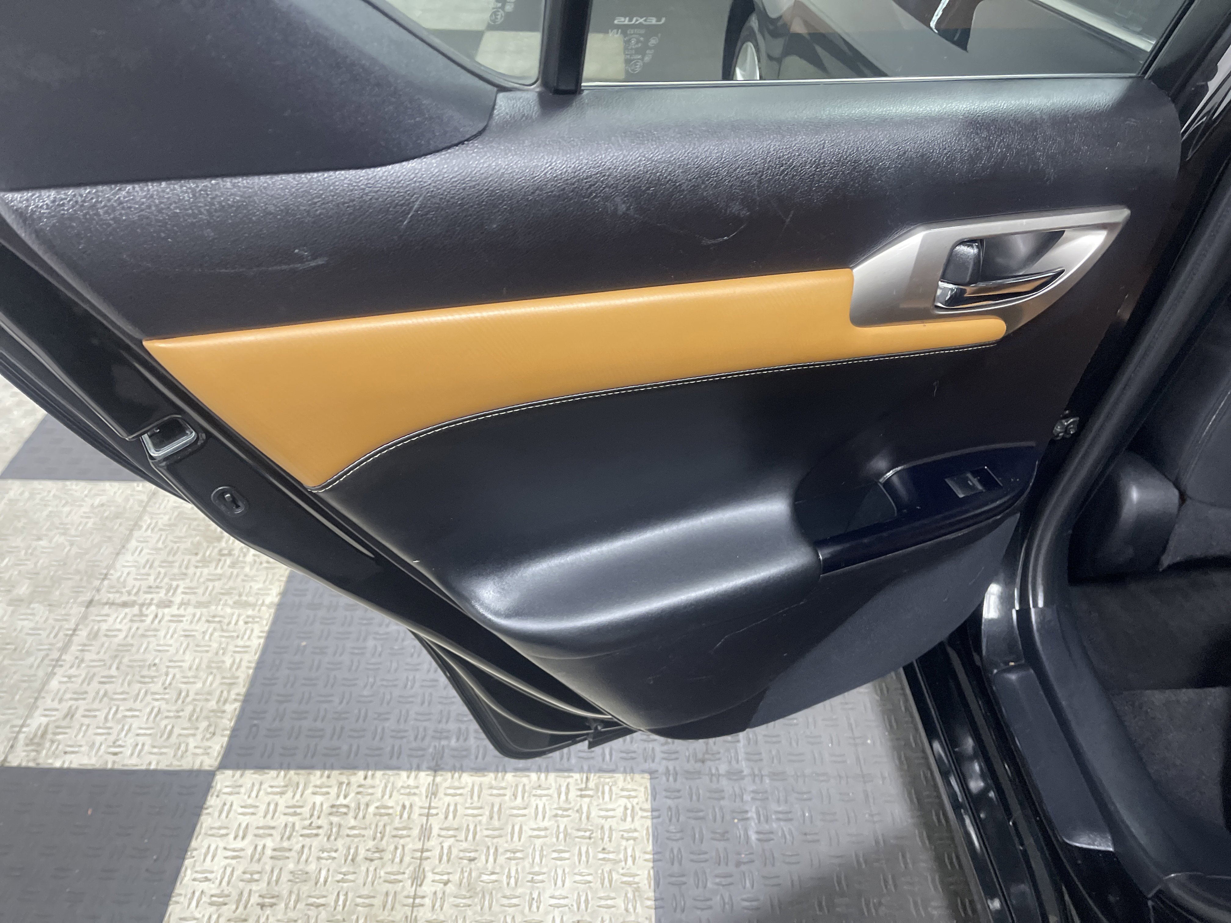 Used 2017 Lexus CT 200h w/ Accessory Package 2 image 15