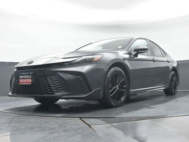Certified 2025 Toyota Camry SE image 33