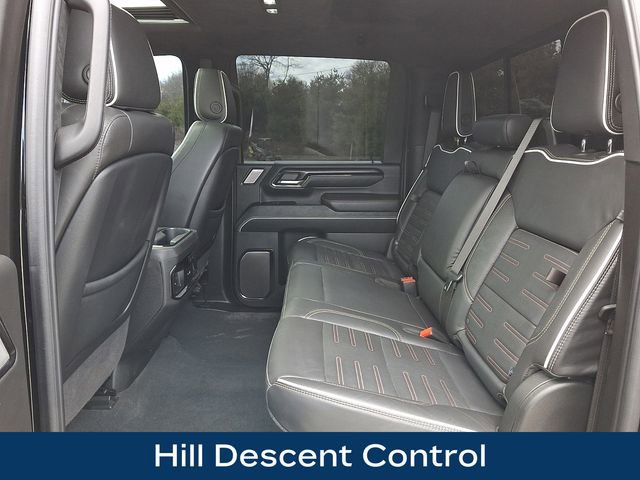 Used 2025 GMC Sierra 2500 AT4X image 22
