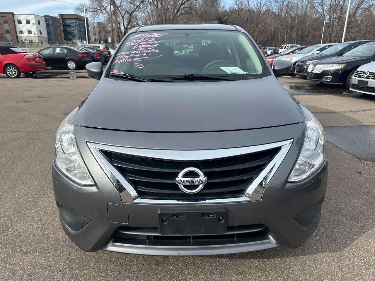 Used 2017 Nissan Versa SV image 2
