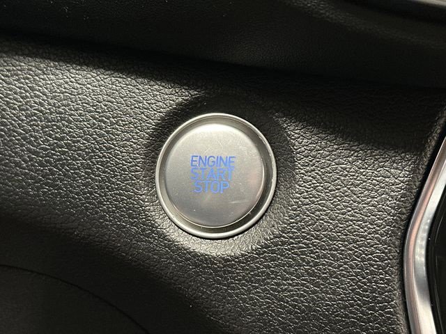 Used 2020 Hyundai Santa Fe SEL w/ Convenience + Premium Package image 11