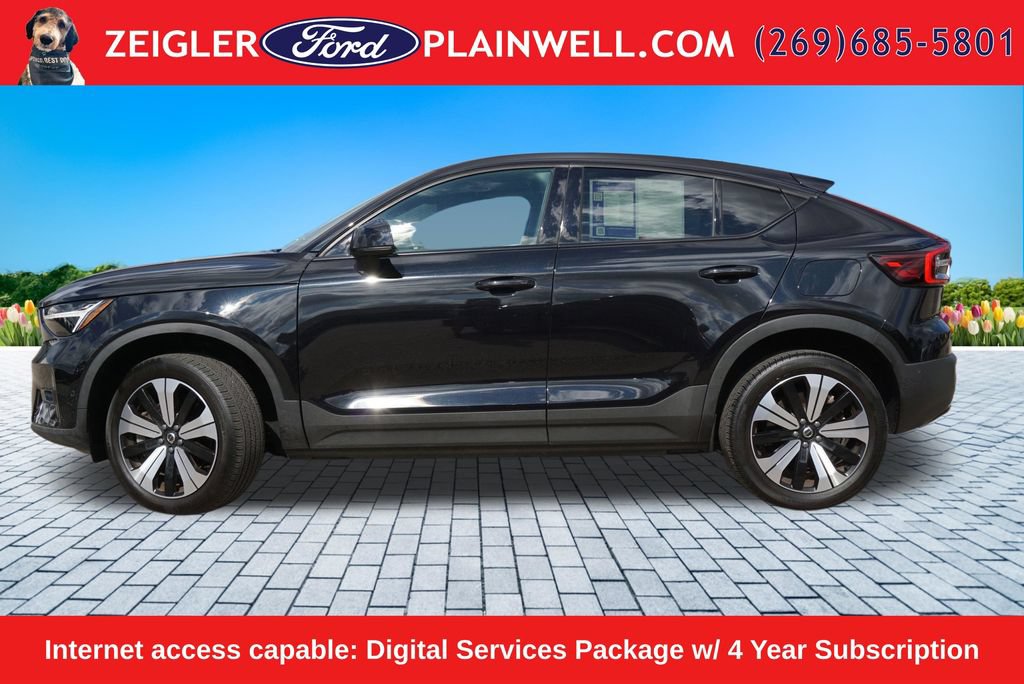 Used 2023 Volvo C40 P8 Recharge Plus AWD/4WD image 2