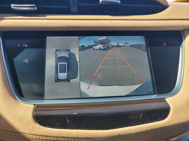 Used 2017 Cadillac XT5 Platinum w/ Driver Assist Package image 22