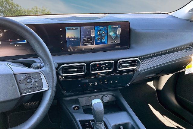 New 2027 Nissan Sentra SV FWD image 6