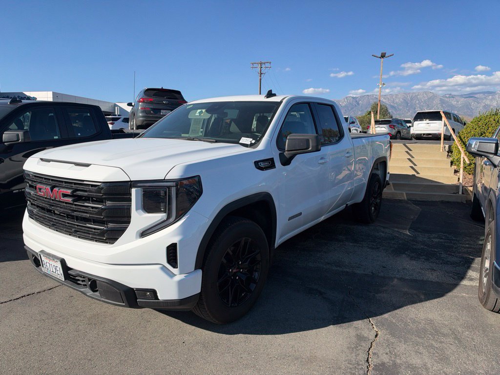 Used 2024 GMC Sierra 1500 Elevation AWD/4WD image 9