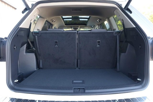 New 2026 Volkswagen Atlas SEL Premium R-Line image 7