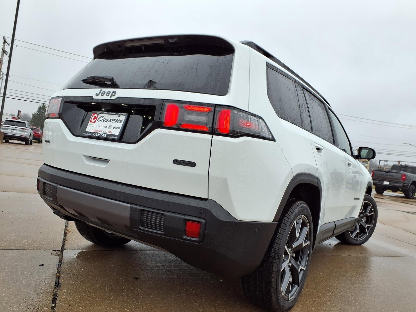 Used 2026 Jeep Cherokee Overland w/ Advanced Pro Tech Group AWD/4WD image 35