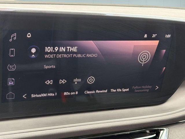 Used 2025 Buick Envista Sport Touring image 13