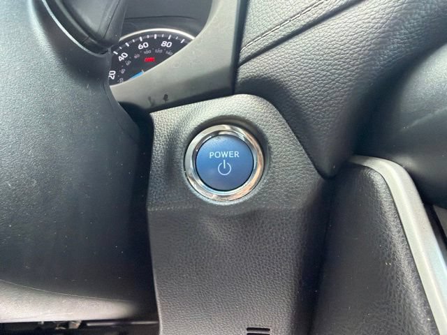Used 2022 Toyota RAV4 XLE AWD/4WD image 19