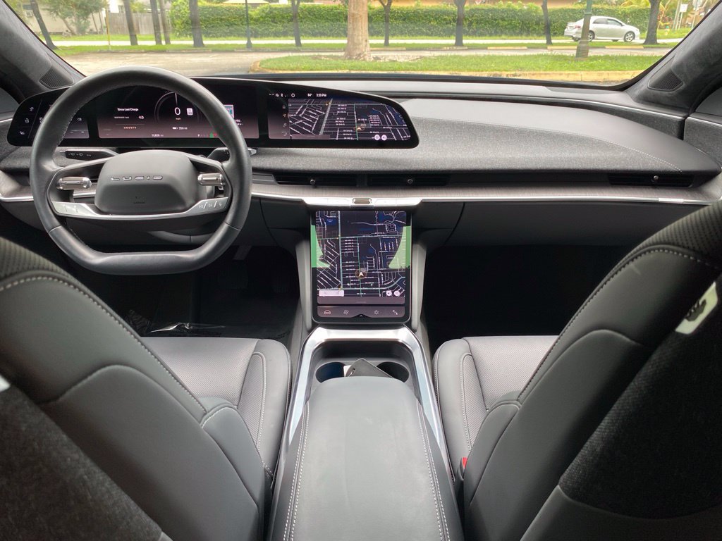 Used 2024 Lucid Air Pure RWD image 26
