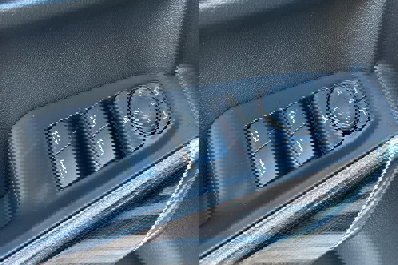 Used 2021 Chevrolet Silverado 1500 LT Trail Boss w/ Bed Protection Package image 13