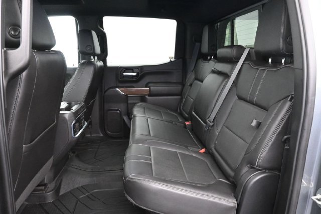 Used 2021 Chevrolet Silverado 1500 High Country w/ Technology Package RWD image 29