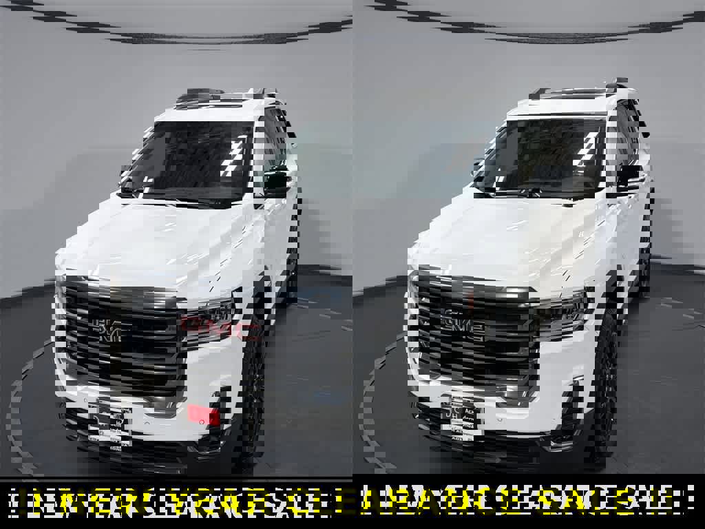 Used 2022 GMC Acadia AT4 w/ Preferred Package