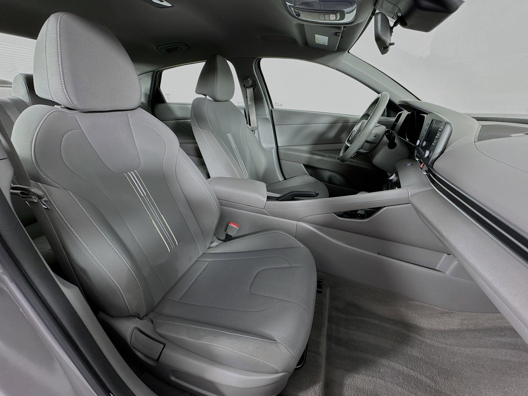 Used 2022 Hyundai Elantra SEL w/ Cargo Package FWD image 25