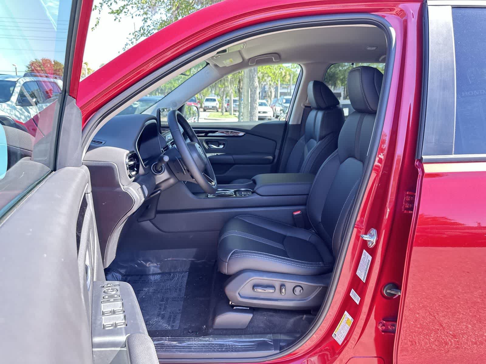 New 2026 Honda Pilot EX-L image 2