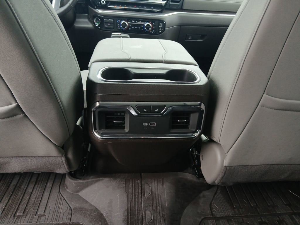 Used 2024 GMC Sierra 1500 SLT w/ SLT Premium Plus Package AWD/4WD image 40