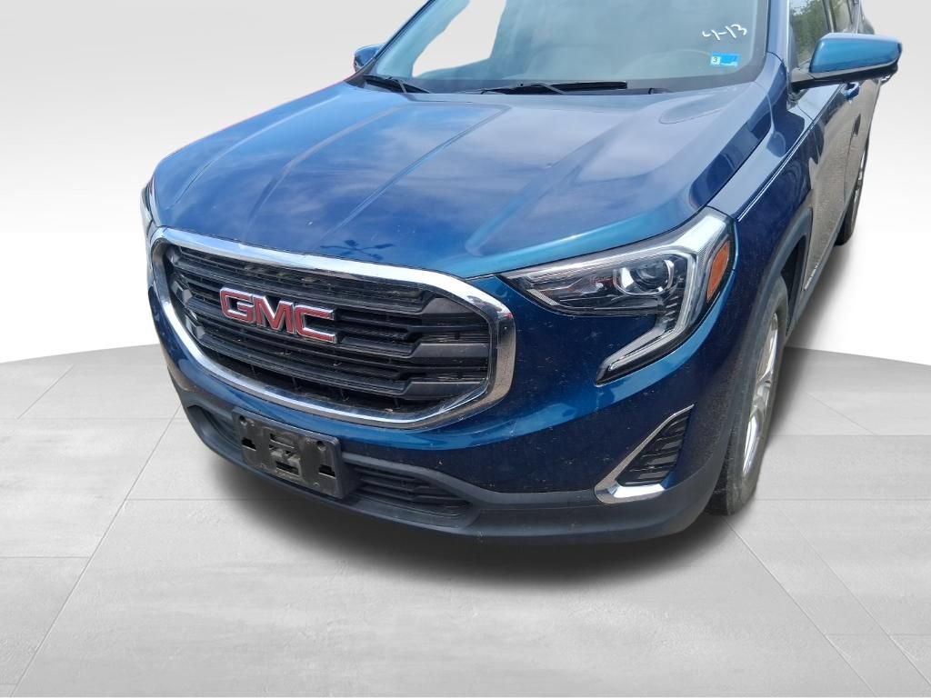 Used 2020 GMC Terrain SLE FWD image 2