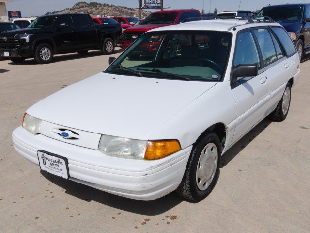Used 1995 Ford Escort LX image 2