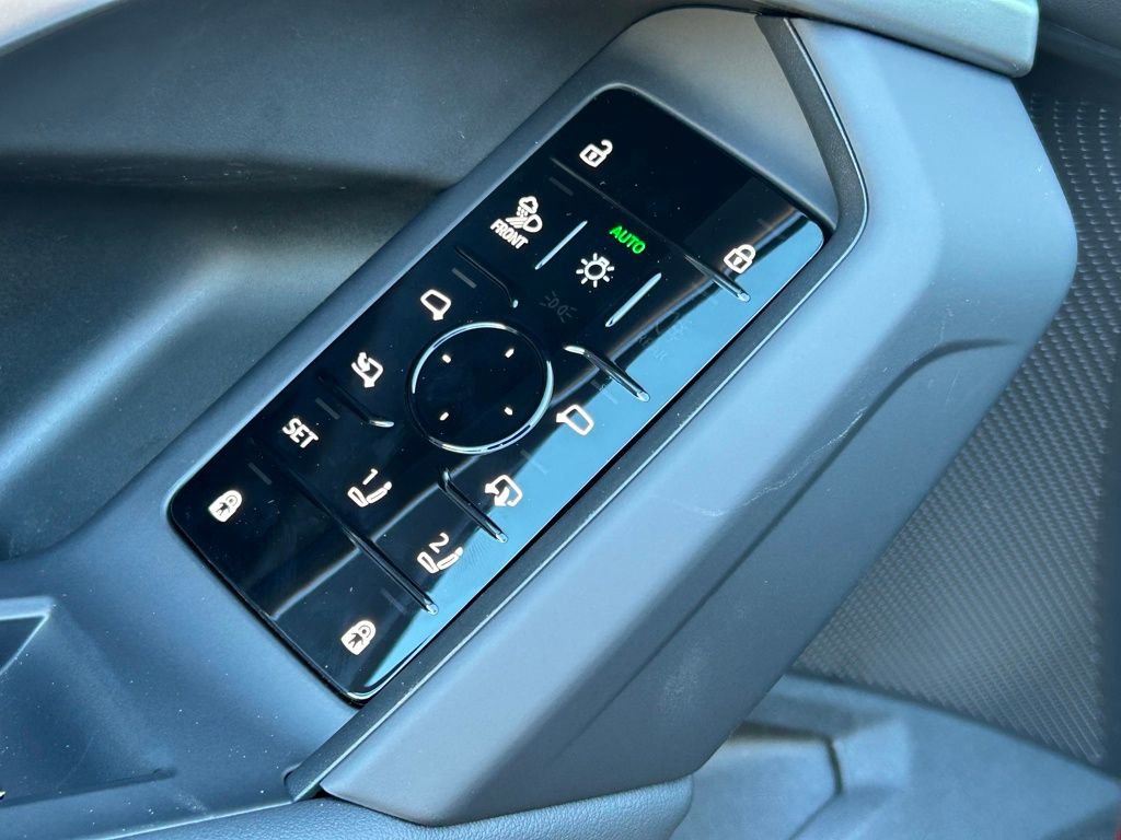 New 2025 Audi Q5 Prestige image 71