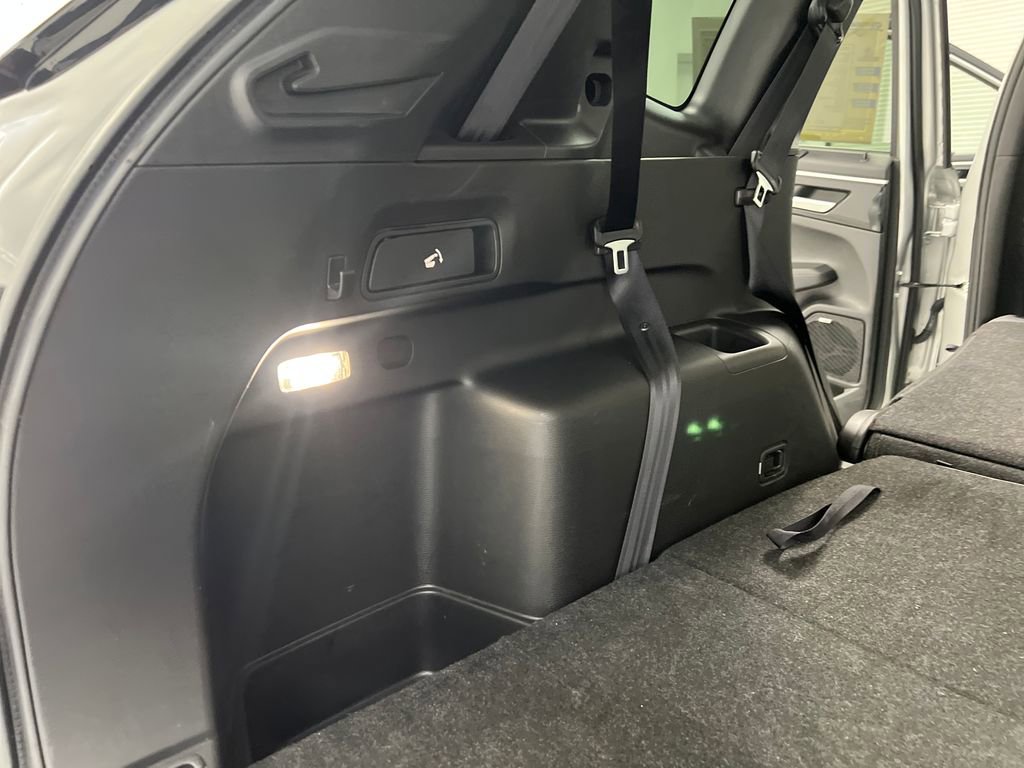Used 2025 Mitsubishi Outlander SE AWD/4WD image 36