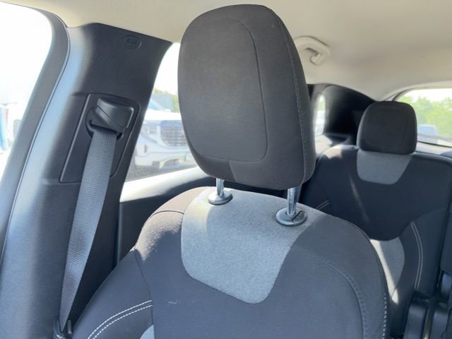 Used 2014 Jeep Cherokee Latitude AWD/4WD image 47