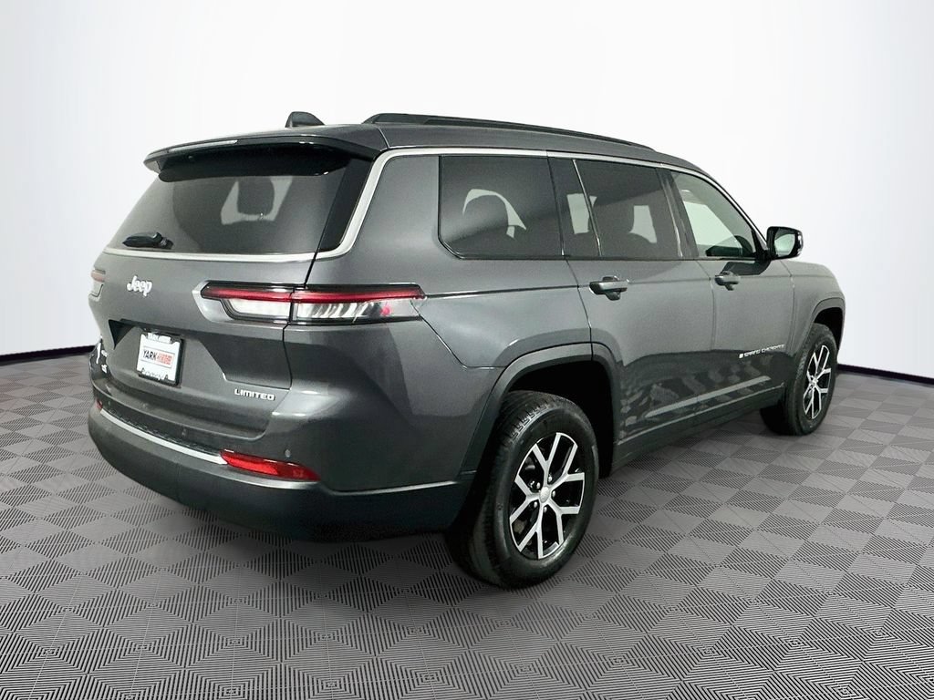 Certified 2025 Jeep Grand Cherokee L Limited AWD/4WD image 11