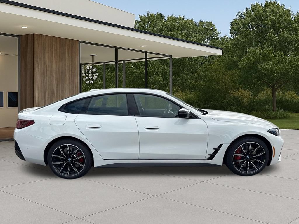 New 2026 BMW i4 eDrive40 w/ M Sport Package RWD image 7
