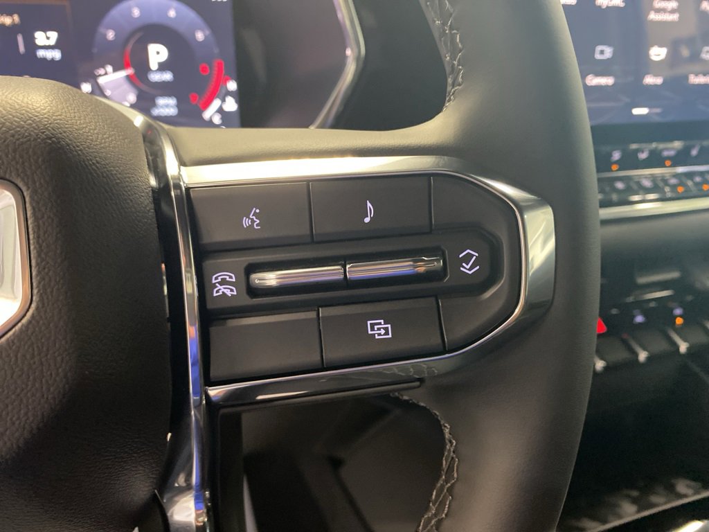 New 2025 GMC Canyon Elevation w/ Convenience Package image 20