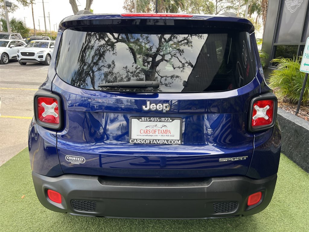 Used 2017 Jeep Renegade Sport w/ Power & Air Group FWD image 5