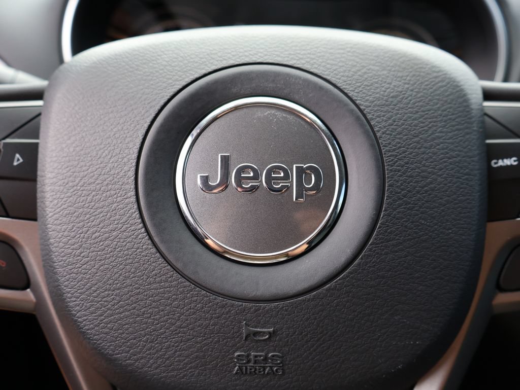 Used 2022 Jeep Cherokee Latitude Lux AWD/4WD image 26