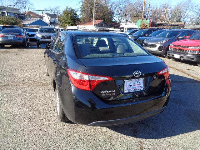 Used 2016 Toyota Corolla L FWD image 5