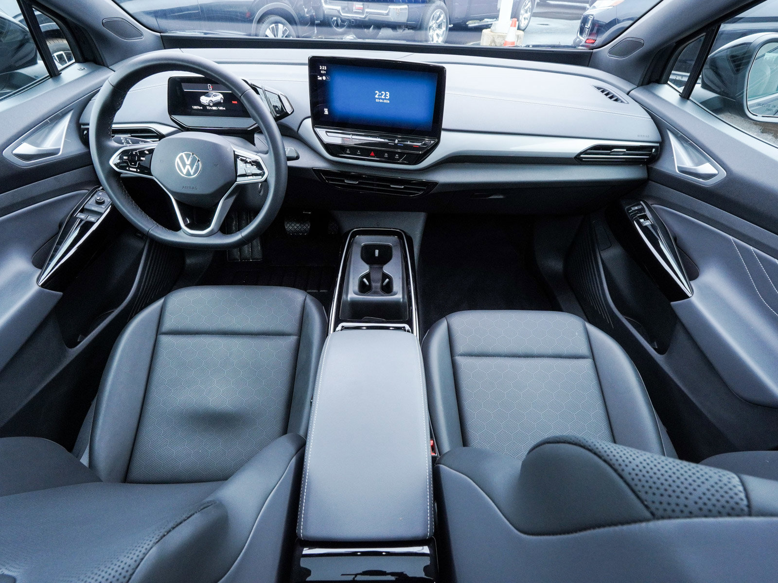 Used 2023 Volkswagen ID.4 Pro S image 36