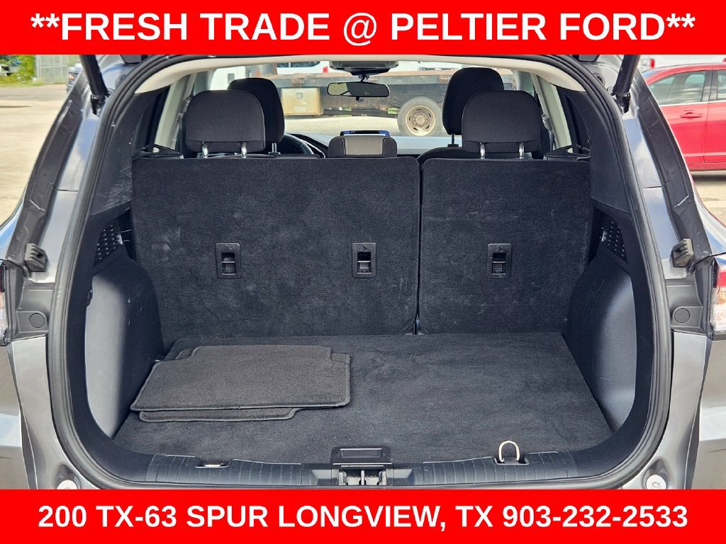 Used 2022 Ford Escape SE w/ Convenience Package FWD image 9