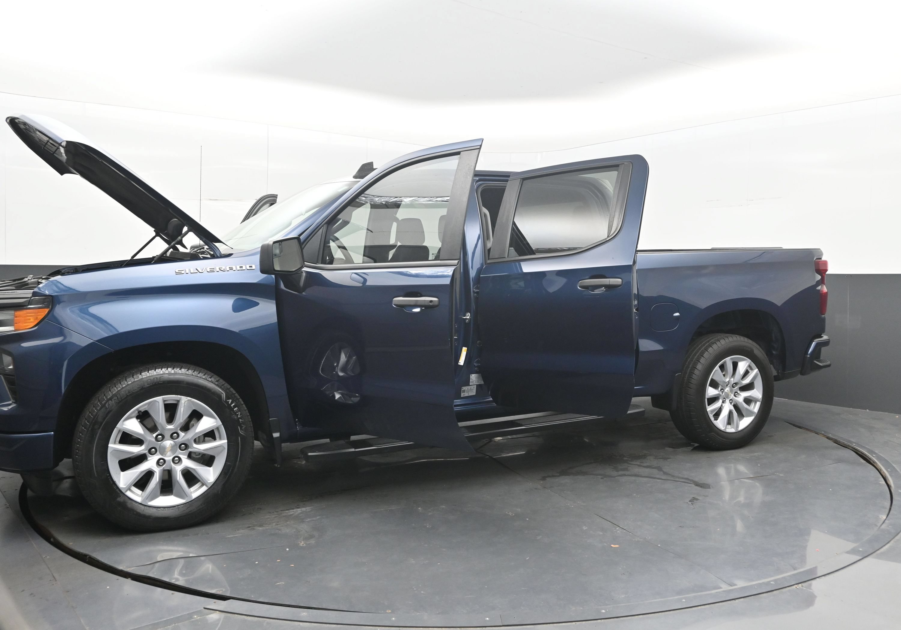 Used 2022 Chevrolet Silverado 1500 Custom RWD image 37