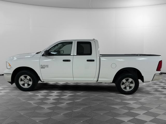 Used 2024 RAM 1500 Classic SLT AWD/4WD image 2