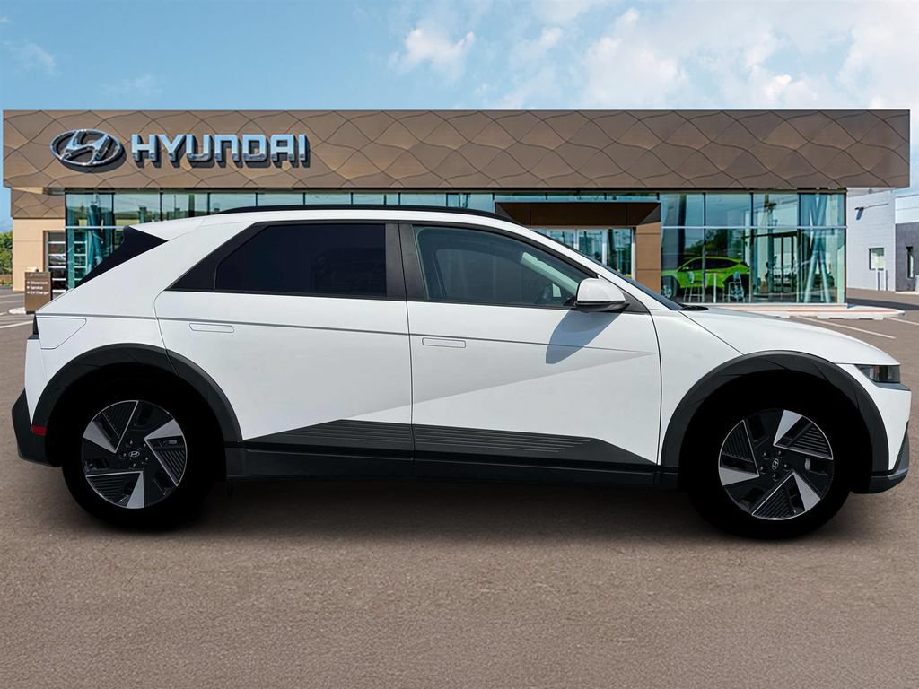 New 2025 Hyundai Ioniq 5 SEL AWD/4WD image 9