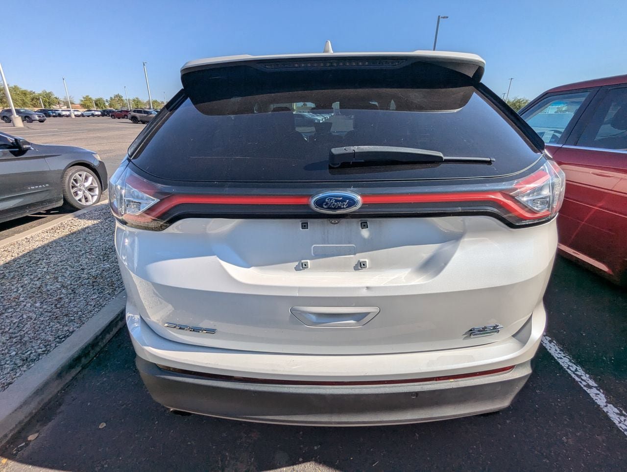 Used 2018 Ford Edge SEL w/ Equipment Group 201A FWD image 5