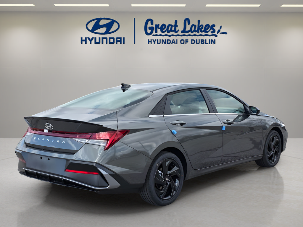 New 2026 Hyundai Elantra SEL Sport Premium FWD image 5