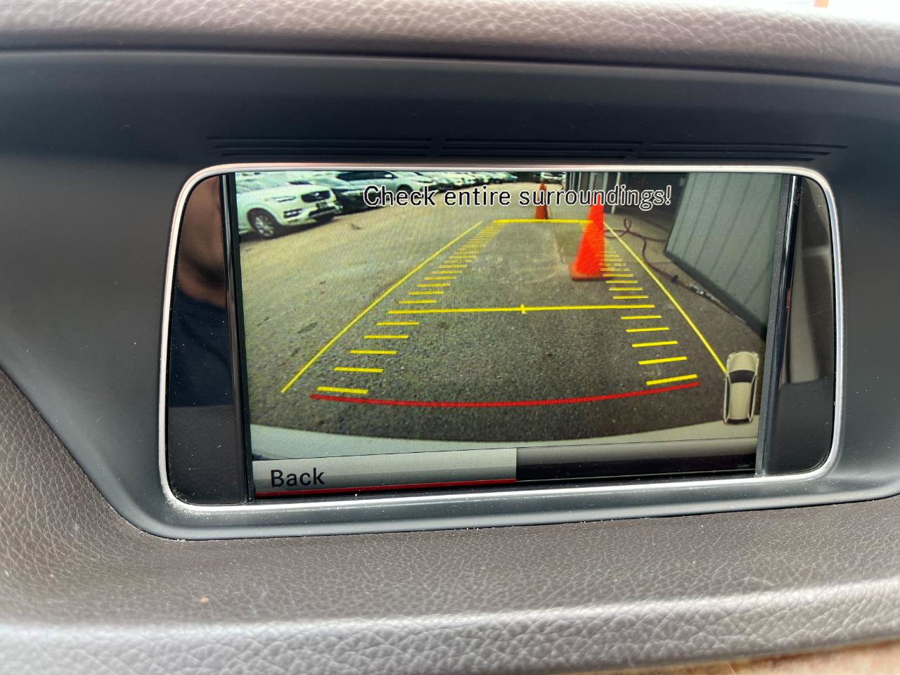 Used 2014 Mercedes-Benz E 350 4MATIC Wagon image 30