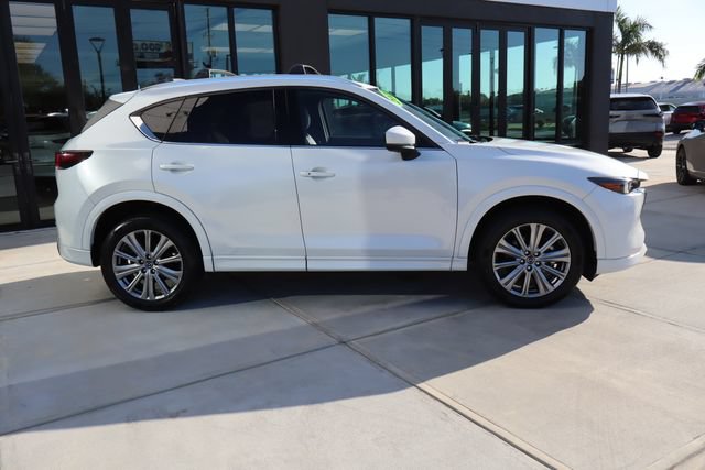 Used 2023 MAZDA CX-5 Signature AWD/4WD image 2