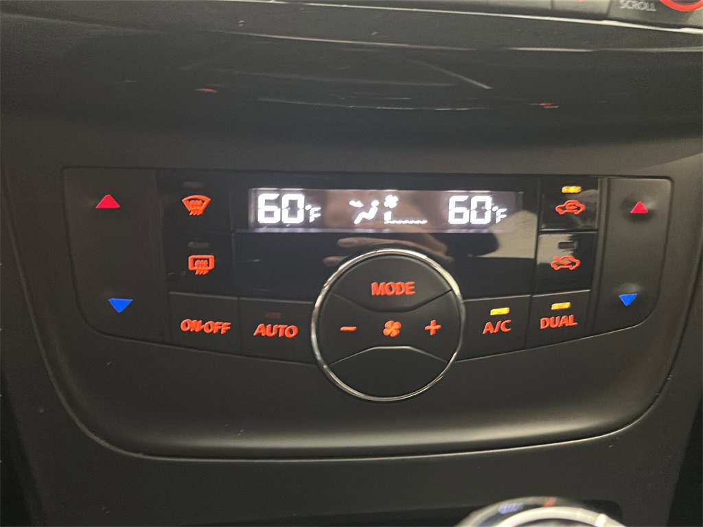 Used 2018 Nissan Sentra SV image 25