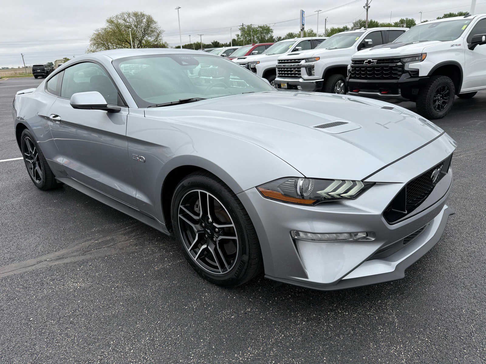Used 2022 Ford Mustang GT RWD image 9