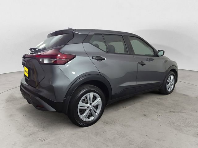 Used 2025 Nissan Kicks Play S image 5